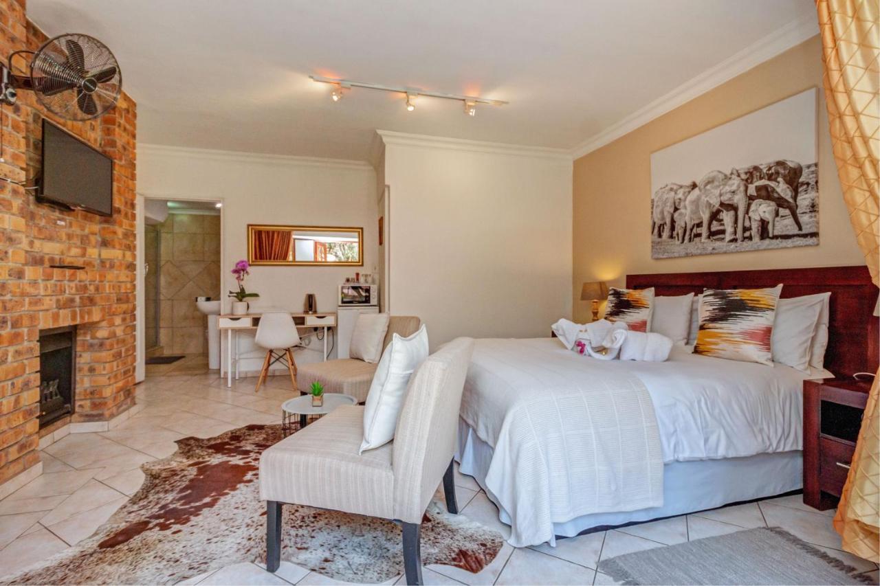 The Dorr Guest House Sandton Exterior photo