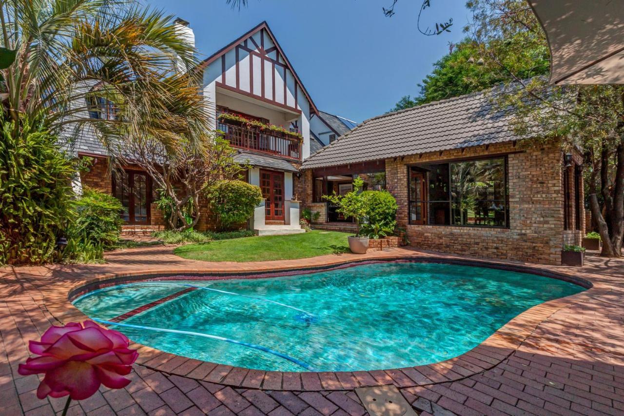 The Dorr Guest House Sandton Exterior photo