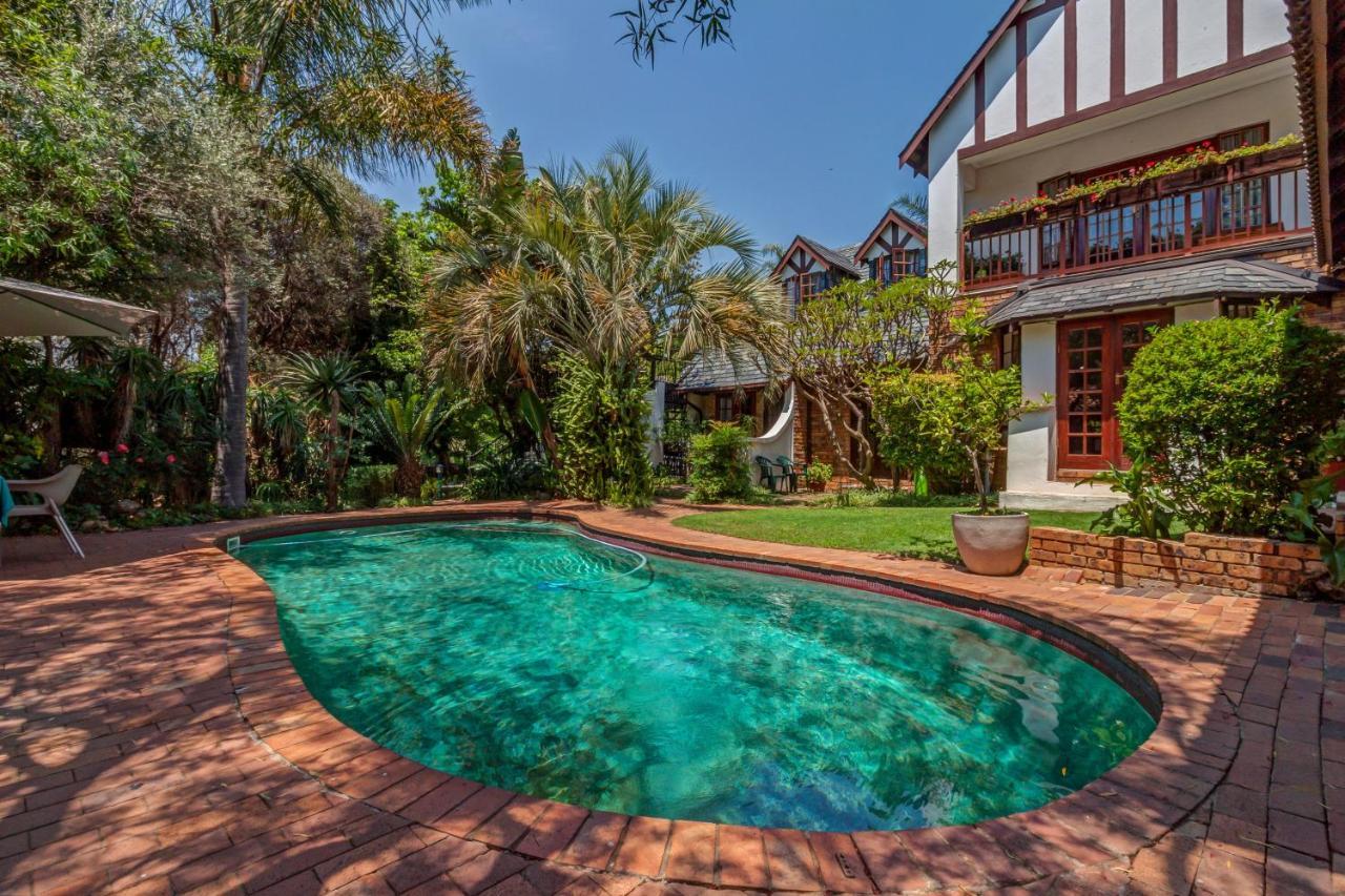 The Dorr Guest House Sandton Exterior photo