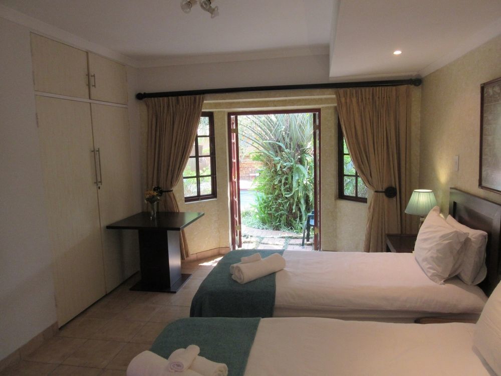 The Dorr Guest House Sandton Exterior photo