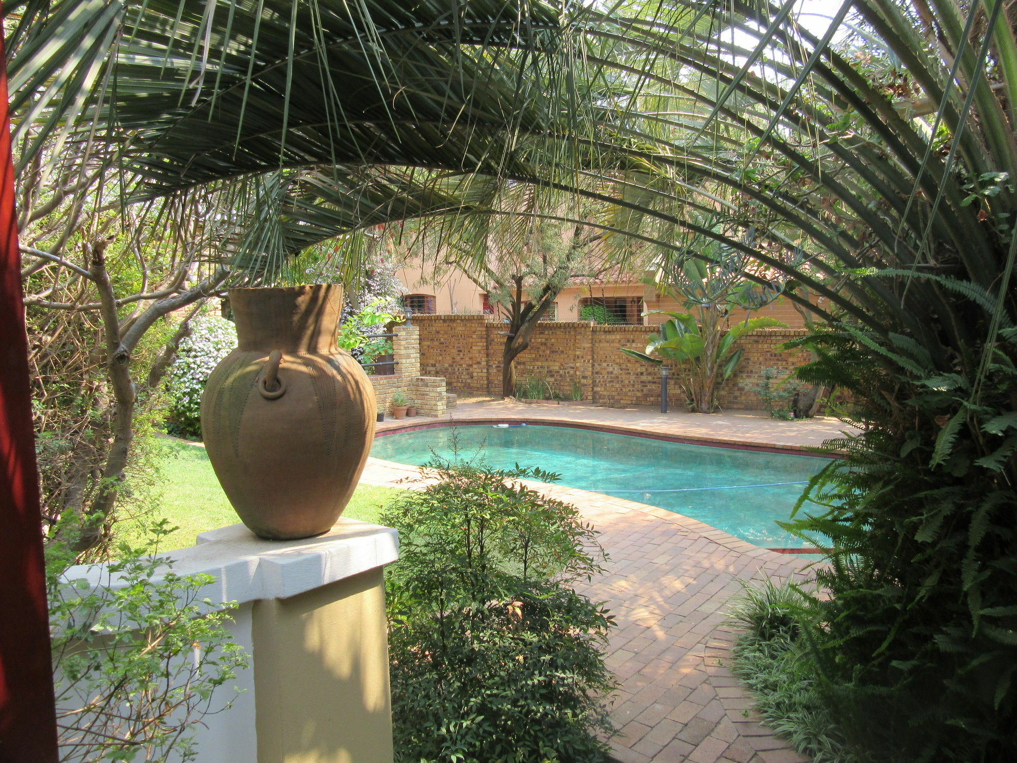 The Dorr Guest House Sandton Exterior photo